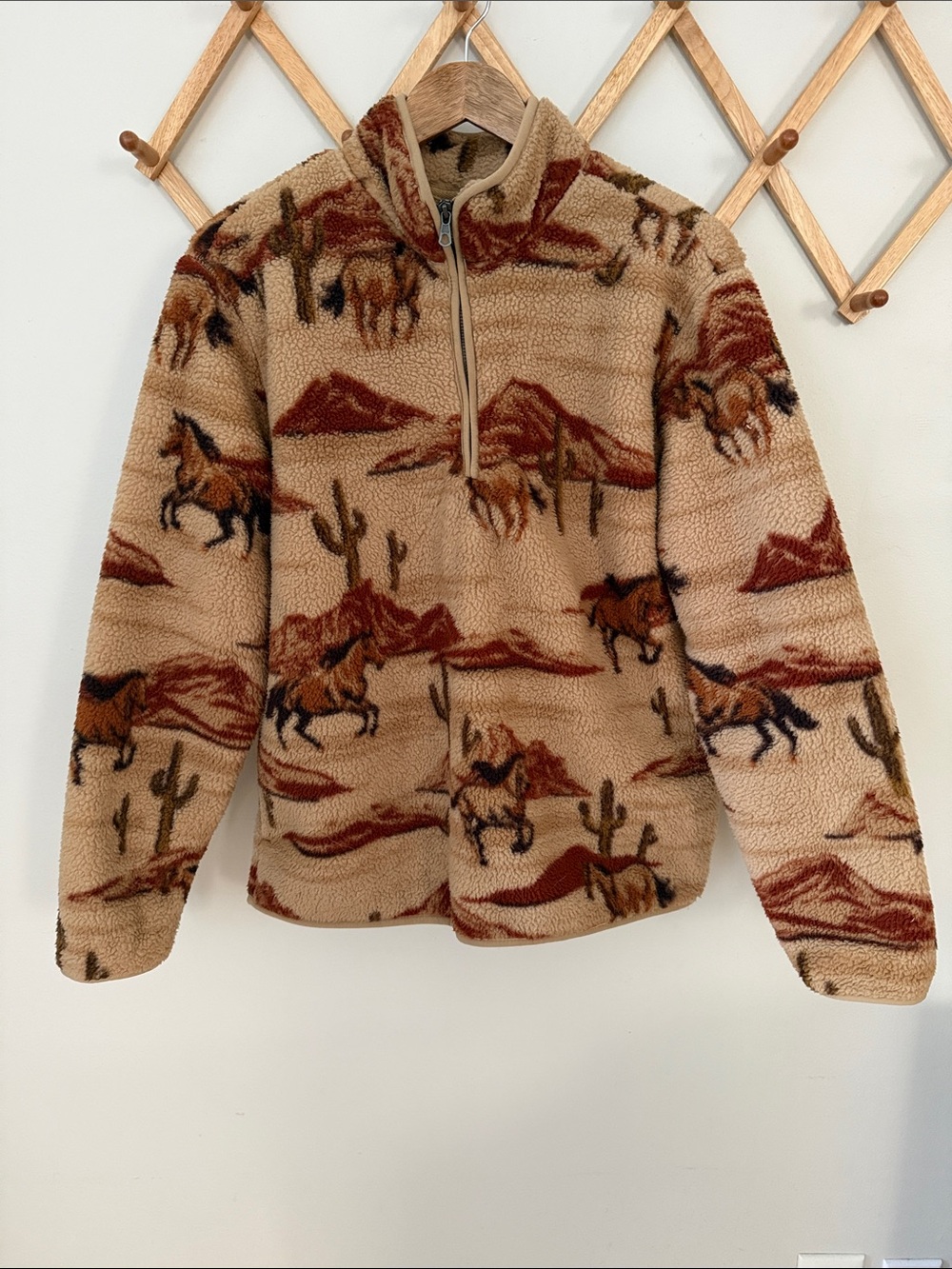 Women’s Old Navy Western Horse Sherpa Quarter-Zip Fleece Pullover Small